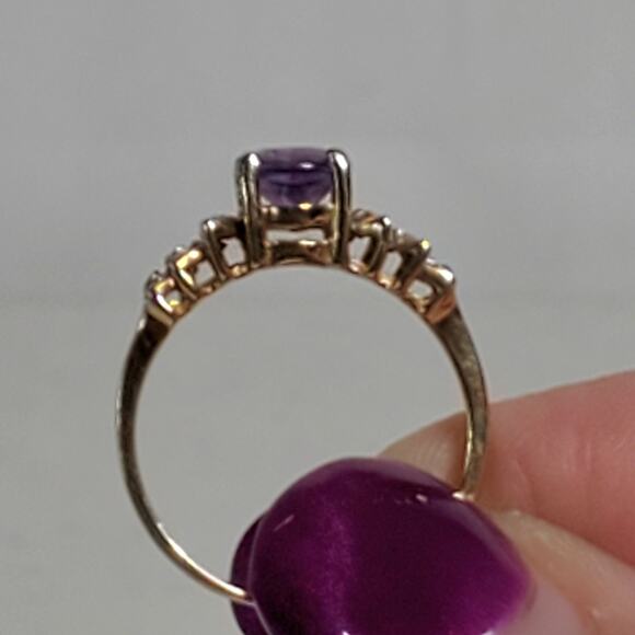 Stamped 14K Fine Yellow Gold Amethyst Diamond Accent Ring Vintage - Picture 8 of 10